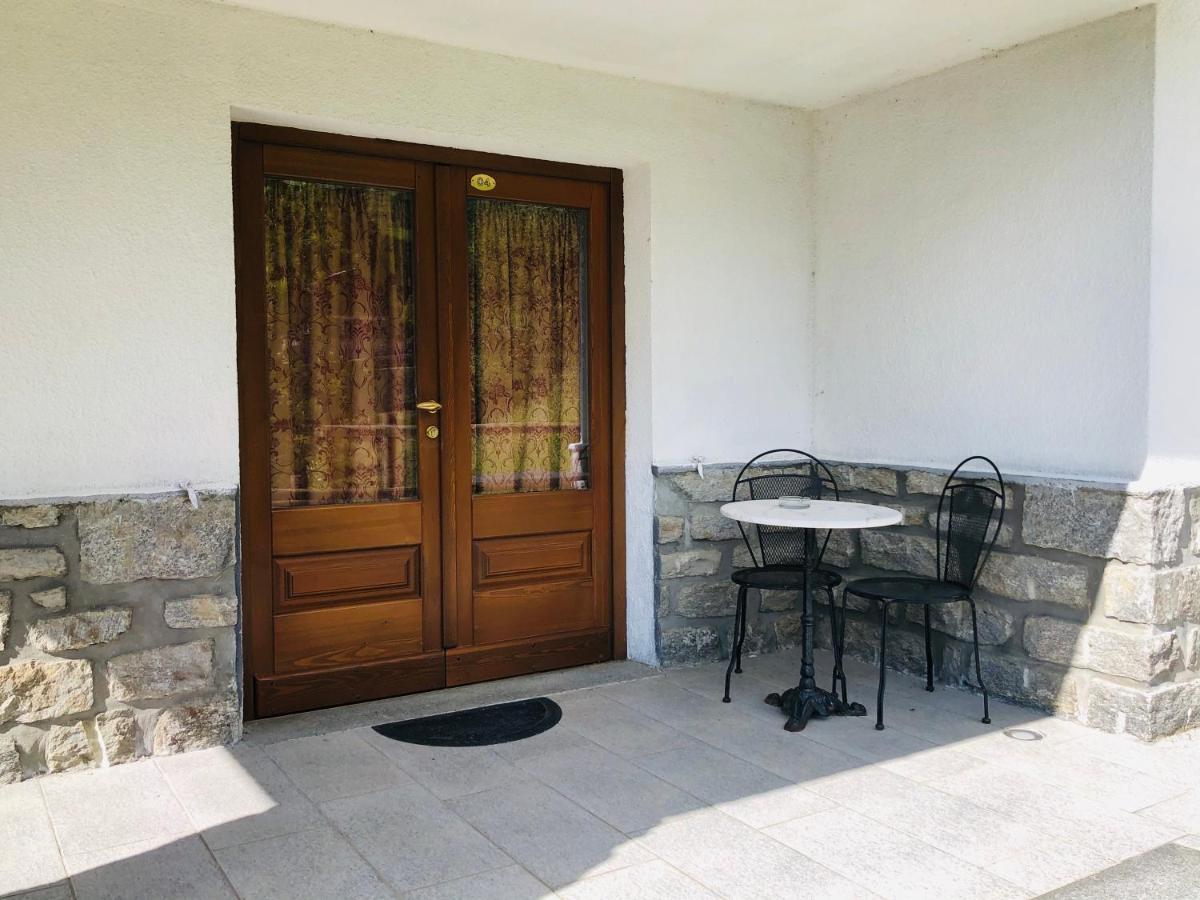 Affittacamere Buenavista Guest House Champoluc Cameră foto
