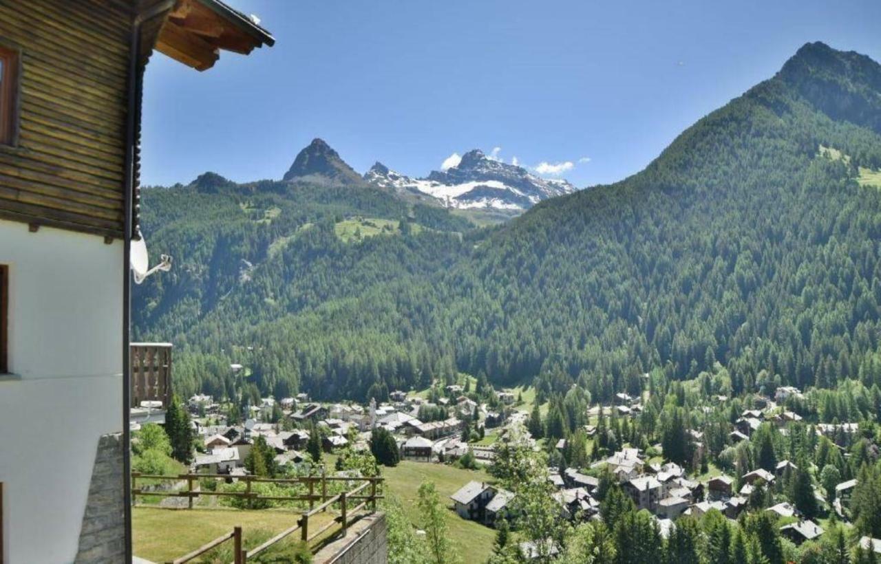 Affittacamere Buenavista Guest House Champoluc Exterior foto